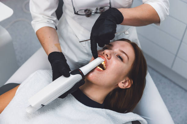 Best Emergency Dentist for Knocked-Out Tooth in Chester, IL